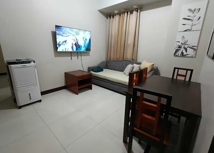 Unit Walking Distance To Airport Apartment Manila