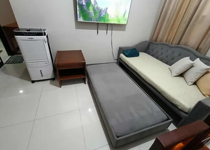Unit Walking Distance To Airport * Manila