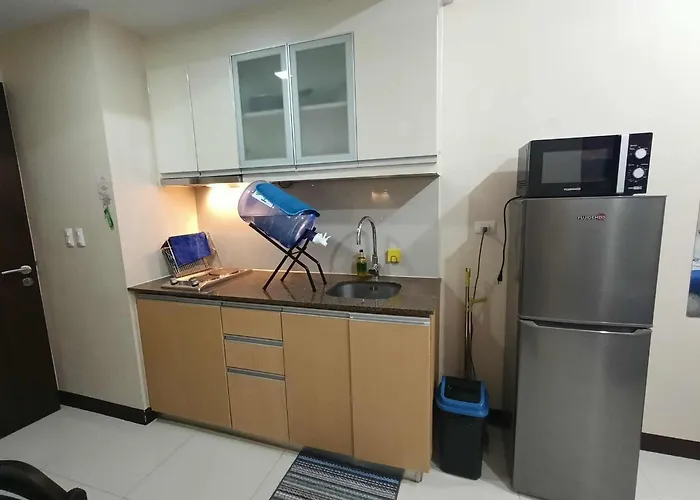 Unit Walking Distance To Airport Manila
