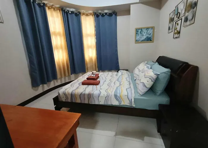 Unit Walking Distance To Airport Apartment