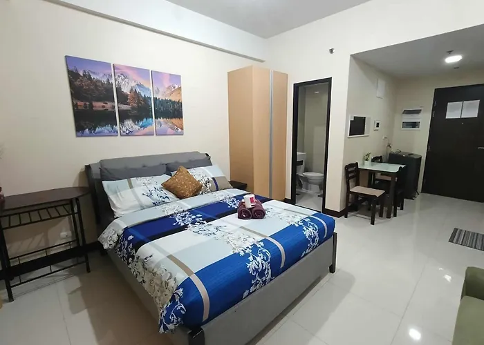 Unit Walking Distance To Airport Apartment Manila