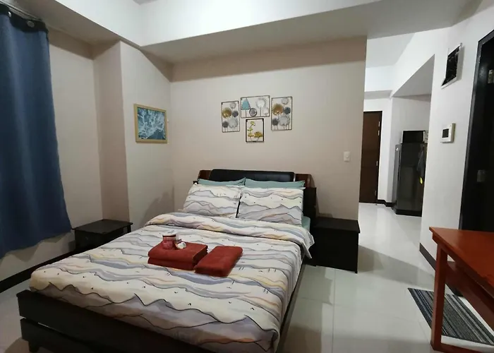 Apartment Unit Walking Distance To Airport