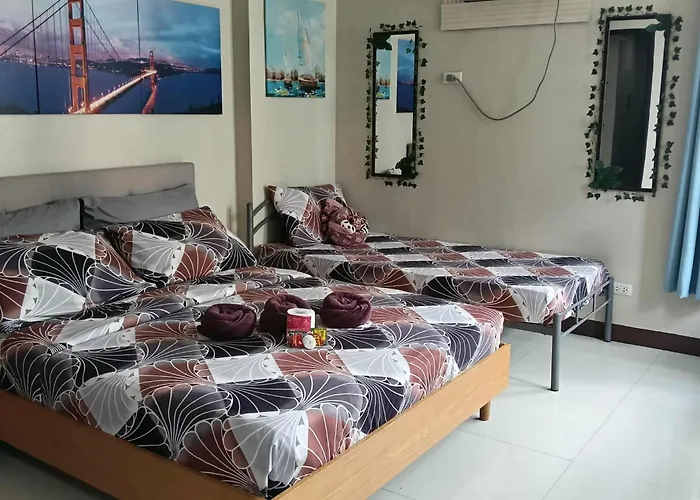 Apartment Unit Walking Distance To Airport