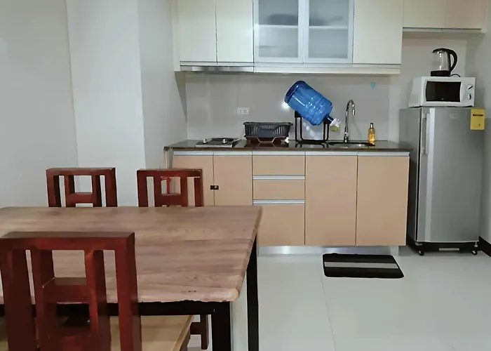Unit Walking Distance To Airport * Manila